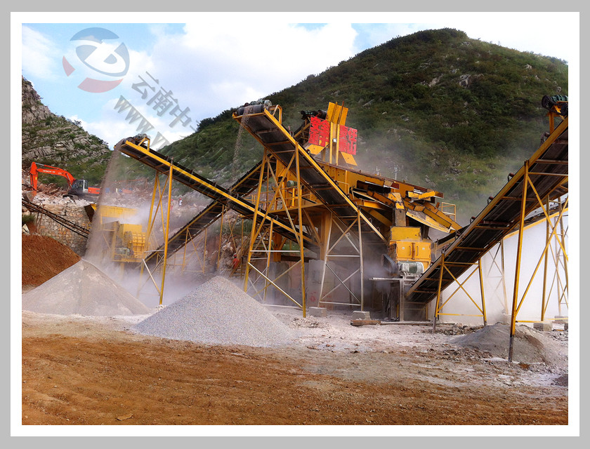 云南中天礦山機械設(shè)備制造,云南昆明鵝卵石、玄武巖、花崗巖、石灰?guī)r鄂式破碎機,反擊式破碎機,二合一破碎機,制砂機,給料機,石料生產(chǎn)線,制砂生產(chǎn)線-日產(chǎn)2500-3500噸案例-圖片中心