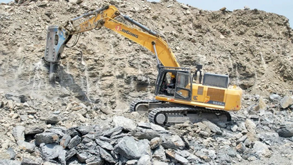 柳挖實(shí)干30年⑥ | 憑實(shí)力圈粉！柳工965EHD挖掘機(jī)在礦山“打”出好口碑